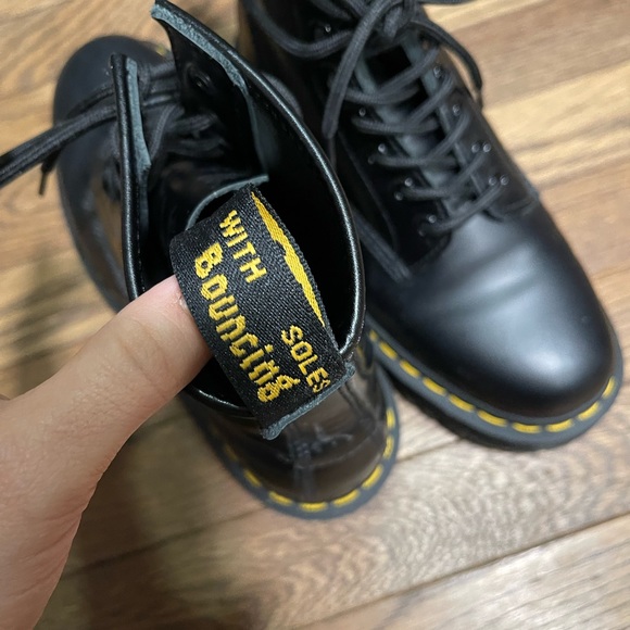 Women’s Doc Marten’s 1460 Bex Smooth Leather Platform Boots. - Picture 8 of 10